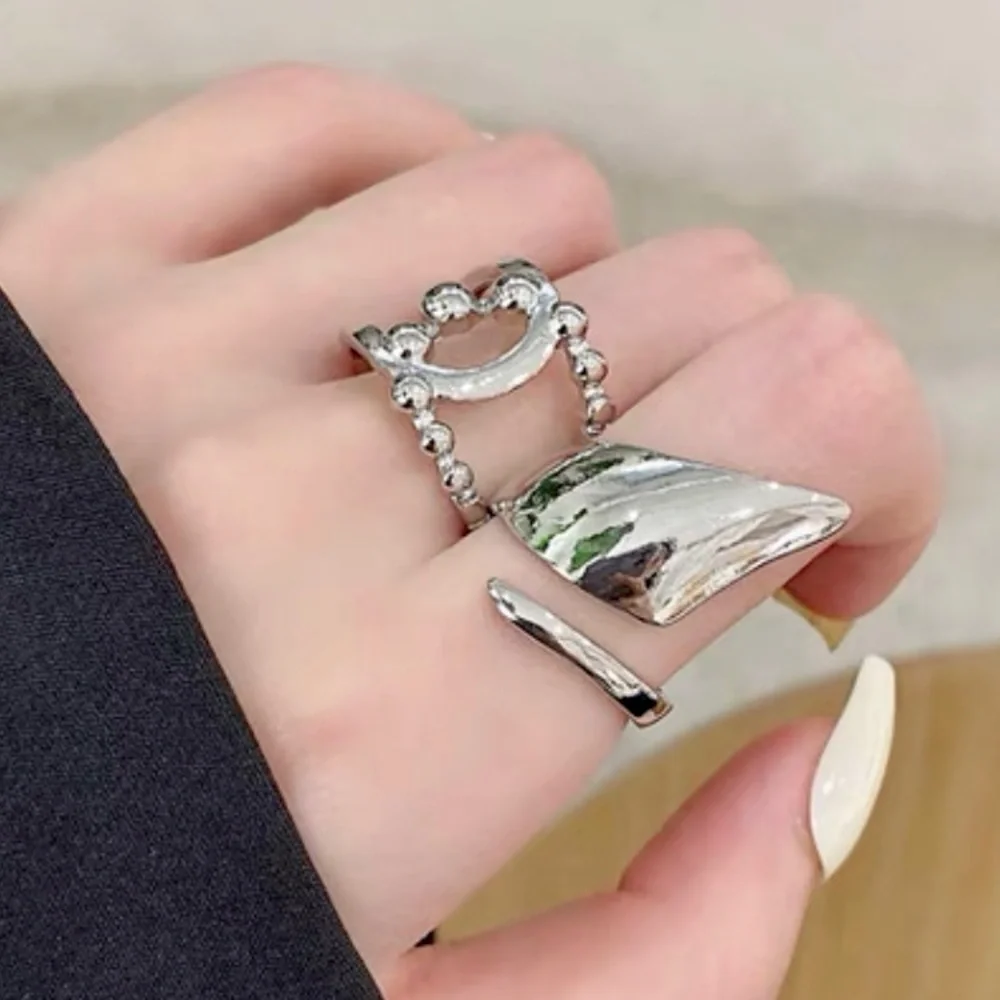 Unique Modern Two Rings Set - Picture 5 of 15